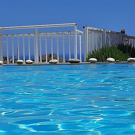 Villa Selene อาร์คานเยโลส ภายนอก รูปภาพ