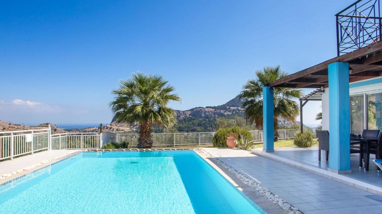Villa Selene อาร์คานเยโลส ภายนอก รูปภาพ